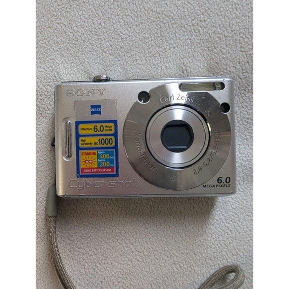 LOT of 3 Sony Cyber-Shot DSC-W7, DSC-W5, DSC-W30 Digital Cameras Carl Zeiss - Picture 2 of 16